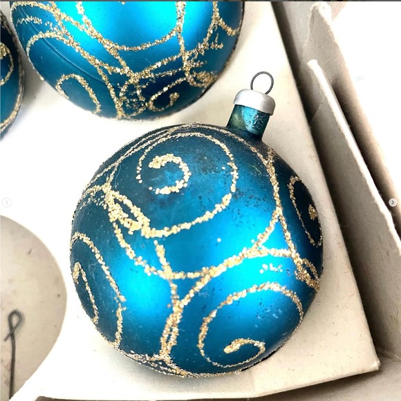 Vintage Christmas Tree Ornaments Plastic Hand Decorated Italy Box Blue SET5 - Picture 4 of 8